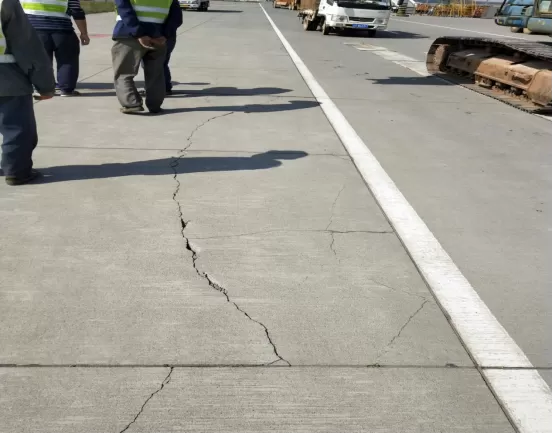 Reparación de la pista del aeropuerto del suroeste con concreto rápido