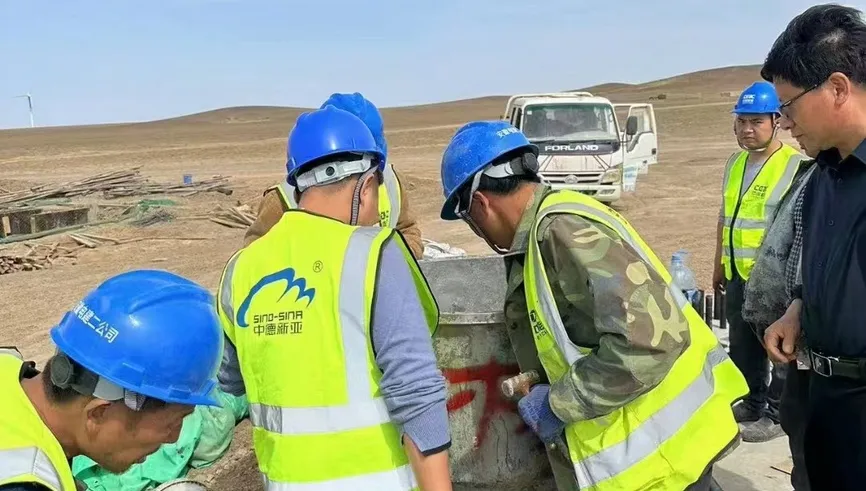 Proyecto de energía eólica Inter Mongolia Chifeng Inter Mongolia de China Nuclear (CGN)